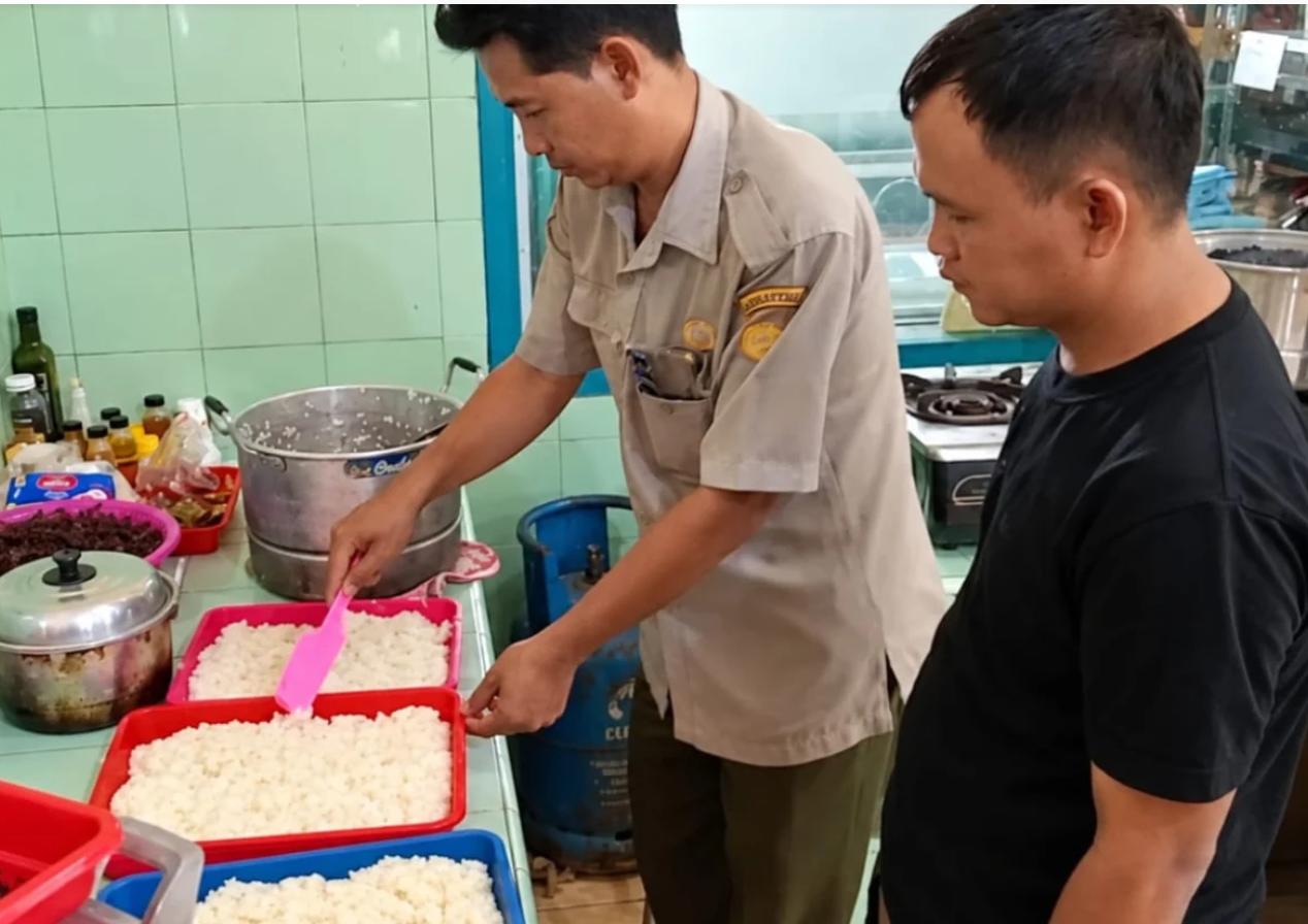 Laboratorium Bapeltan Jambi Jadi Sarana Praktik Mahasiswa Polbangtan Bogor dalam Penerapan Bioteknologi